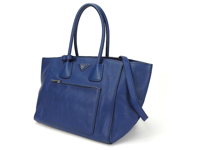 Prada Vitello Blue Leather  ref.1244261