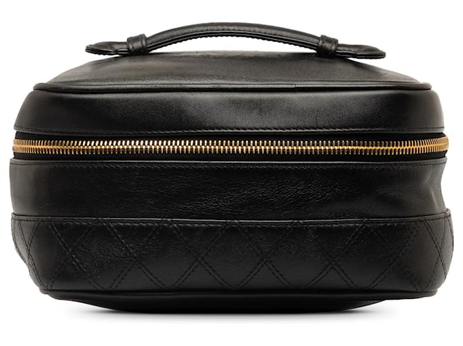 Chanel Black CC Vanity Bag Leather  ref.1244399
