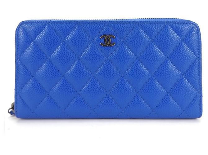 Chanel Reißverschluss um Brieftasche Blau Leder  ref.1245041