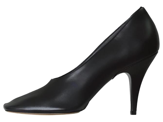 Autre Marque Sapatos pretos macios com bico quadrado - tamanho UE 38.5 Couro  ref.1245479