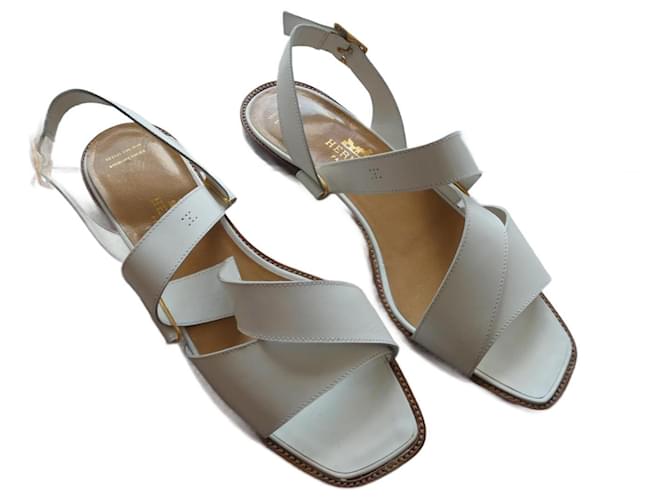 sandale hermès neuve 37,5 boite Cuir Blanc  ref.1245649