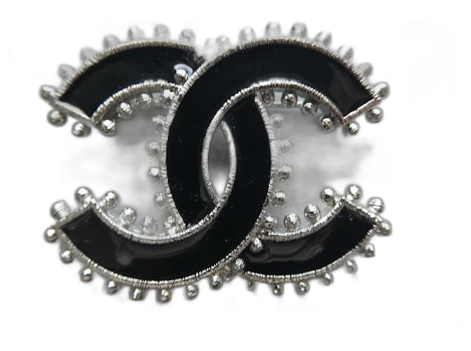 spilla Chanel nuova con scatola Nero Acciaio  ref.1245652