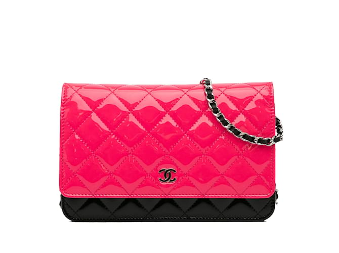 Wallet On Chain CHANEL Handtaschen Pink Leder  ref.1245955
