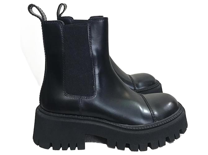 BALENCIAGA  Ankle boots T.eu 38 leather Black  ref.1246154