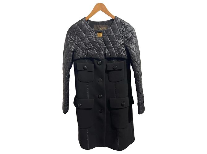 Twist LOUIS VUITTON Coats T.International M Polyester Black