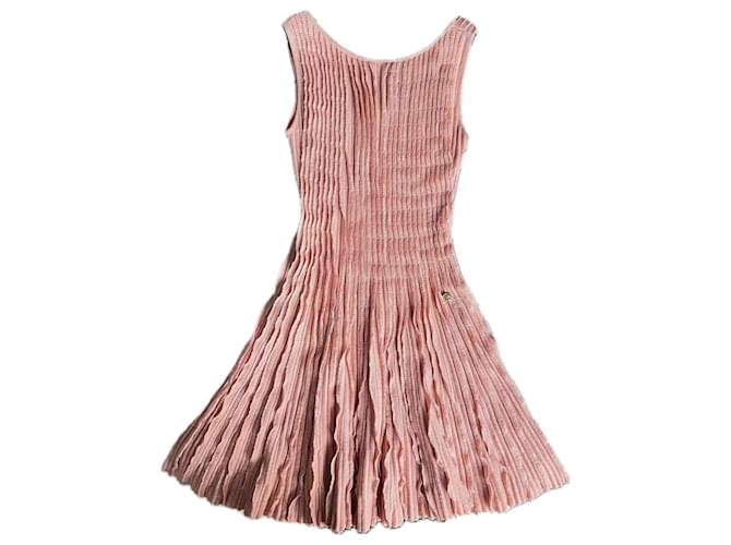 Chanel Paris / Versailles Pastel Pink Cashmere Dress  ref.1246629
