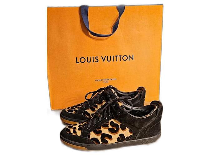 Cestas "leopardo" Louis Vuitton Estampa de leopardo Couro Bezerro-como bezerro Camurça  ref.1246630