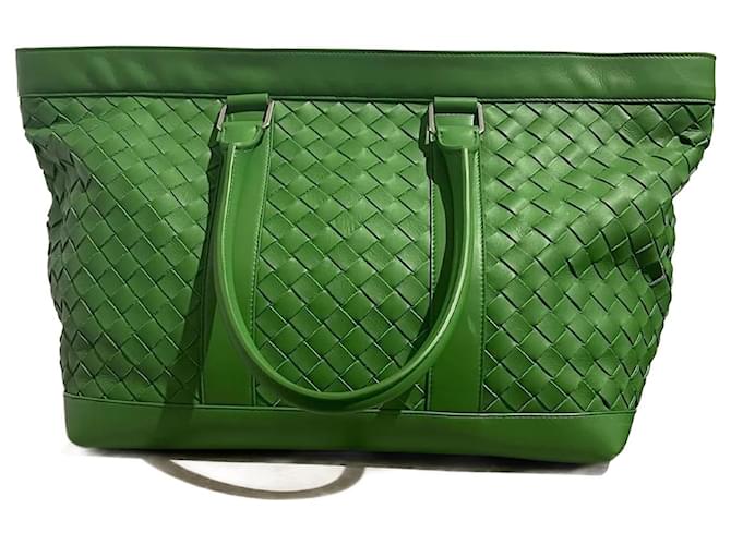 BOTTEGA VENETA  Handbags T.  leather Green  ref.1246813