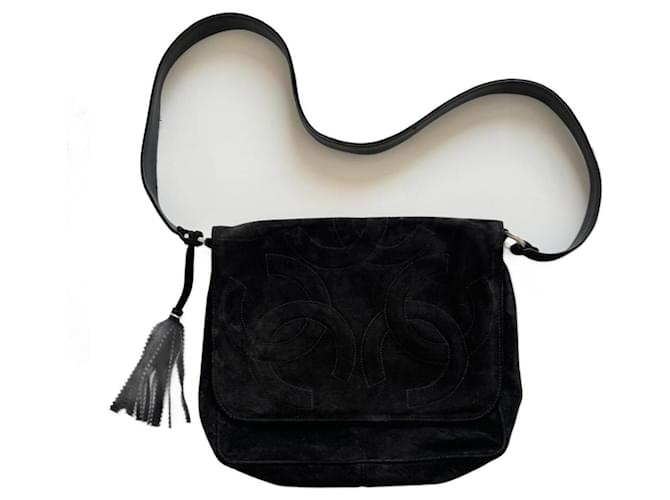 Chanel Handbags Black Suede Leather  ref.1247239