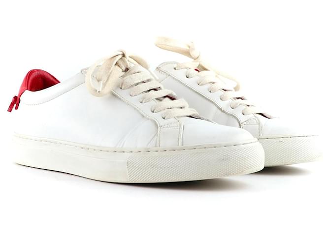 Givenchy trainers White Leather  ref.1248530