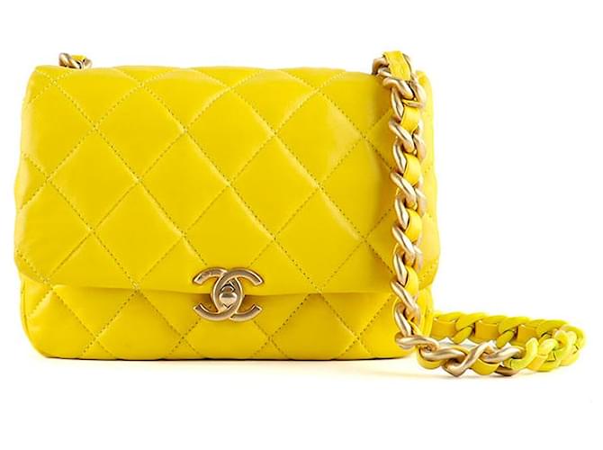 CHANEL Handbags Timeless/classique Yellow Leather  ref.1248601