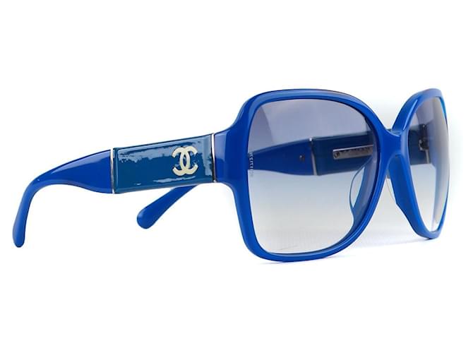 Óculos de sol CHANEL Azul Plástico  ref.1248645