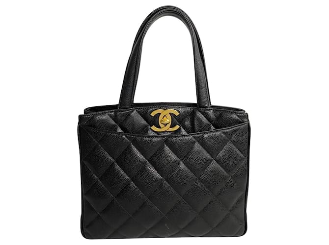 Timeless Chanel Matelassé Black Leather  ref.1249473