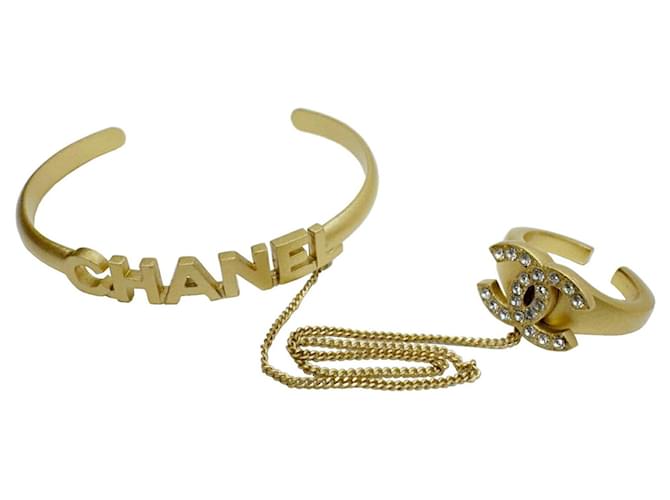 Timeless Chanel COCO Mark Dorado Chapado en oro  ref.1249551