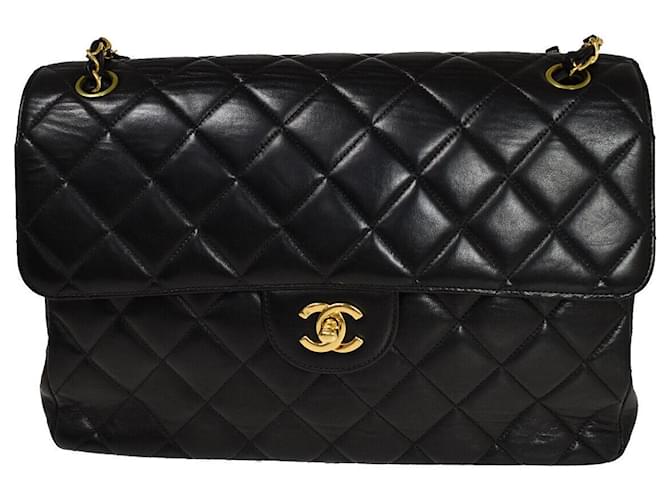 Chanel Timeless Black Leather  ref.1249573