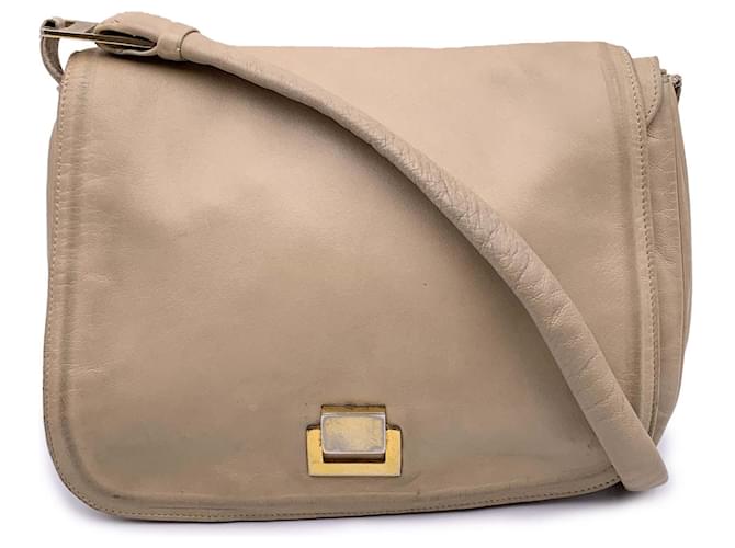 Fendi Vintage Beige Smooth Leather Shoulder Flap Bag  ref.1249664
