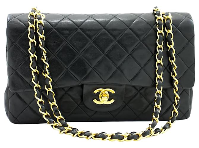 Chanel Schwarze Farbe 1989 Mittelgroße klassische gefütterte Überschlagtasche Leder  ref.1249795