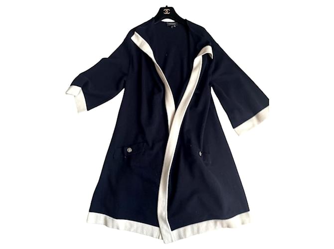 Chanel Coats, Outerwear Dark blue Cashmere  ref.1250022