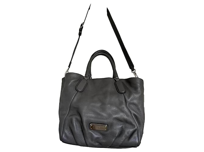 Marc by Marc Jacobs New Q Fran Grey Leather  ref.1250120