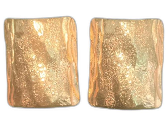 Yves Saint Laurent Goossens Rectangular Clip Earrings Gold Gold hardware