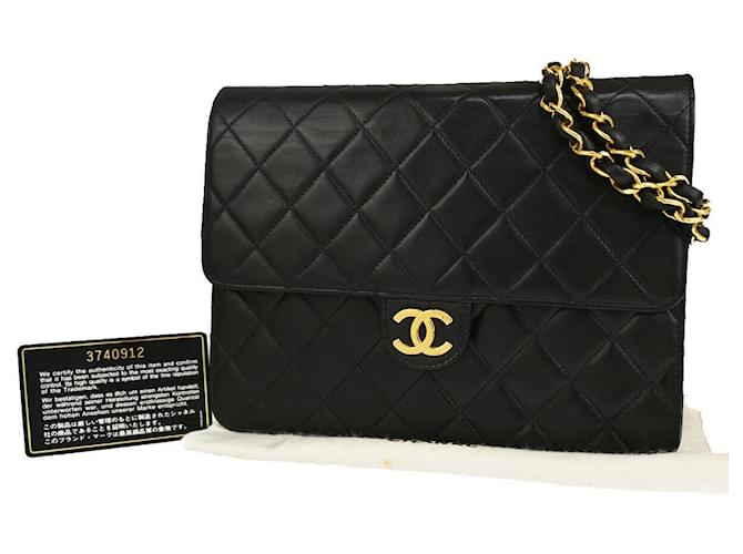 Timeless Chanel Matelassé Black Leather  ref.1251249
