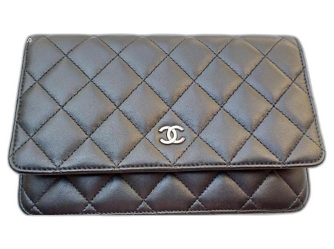 Borsa a mano Chanel in pelle nera Nero