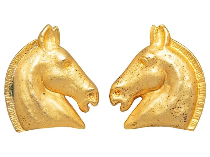 Hermès Gold Cheval Clip sur boucles d'oreilles Métal Plaqué or Doré  ref.1251704