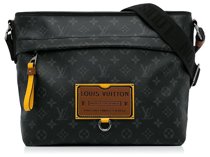 Louis Vuitton Black Monogram Eclipse Besace Zippee Cloth ref.1251722 - Joli  Closet