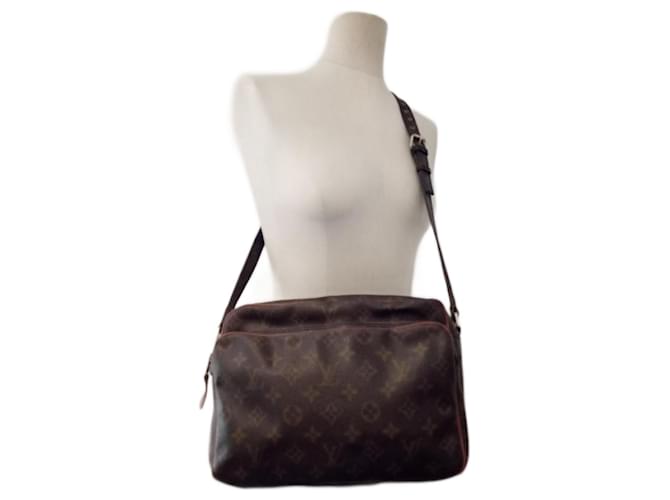 Vintage Louis Vuitton bag, good condition. Dark brown Cloth  ref.1251884