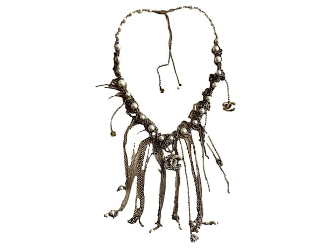 Chanel Collana lunga dorata con perle D'oro Acciaio  ref.1252185