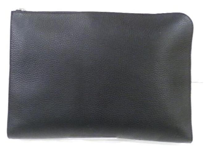 Clutch Pochette Jour GM de cuero Taiga de Louis Vuitton M67768 en excelente estado Negro  ref.1252578