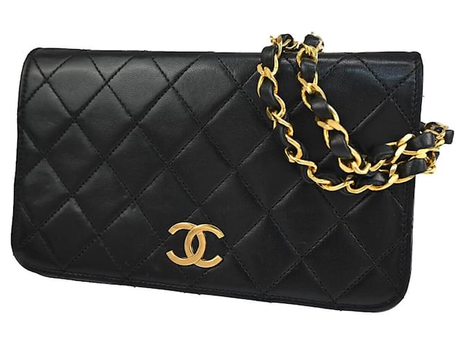 Portafoglio Chanel su catena Nero Pelle  ref.1253113