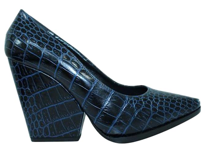 Autre Marque Zapatos de tacón de piel de serpiente con tacón de bloque Cuero  ref.1253213