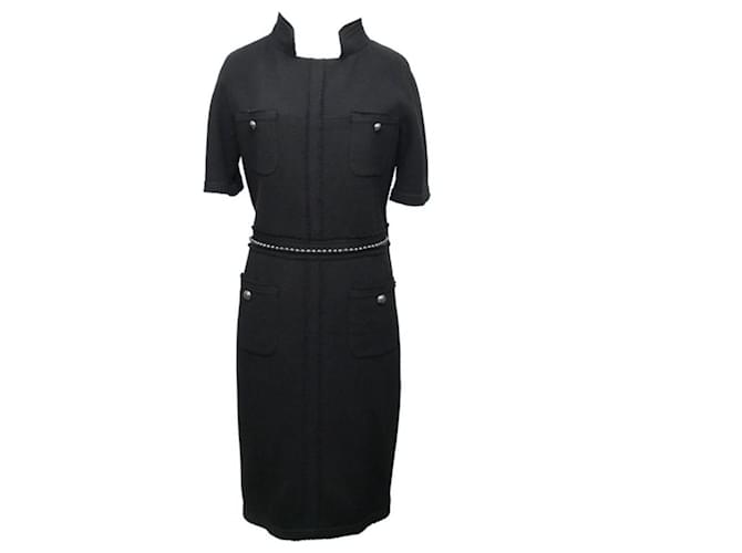 Chanel Nuevo vestido de tweed negro con cinturón de perlas CC.  ref.1253790