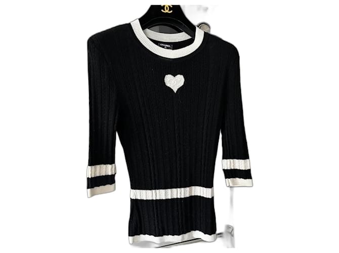 Cambon Chanel Sweater Black Eggshell Wool  ref.1254128