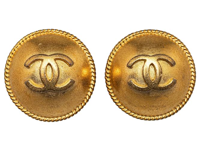 Gold Chanel CC Clip On Earrings Golden Gold-plated  ref.1255980