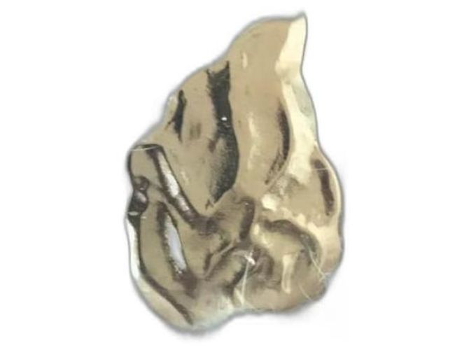 Yves Saint Laurent Gold Leaf Pin Gold hardware 