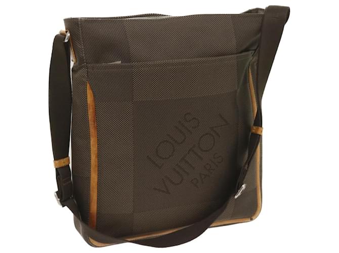 LOUIS VUITTON Damier Geant Compignon Messenger bag Khaki M93045 LV Auth bs12058  ref.1256505