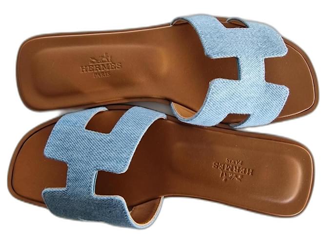 Hermès ORAN sandals Light blue Leather  ref.1256566