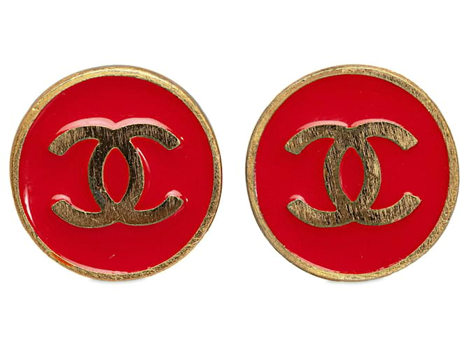 Chanel Gold CC Clip On Earrings Golden Metal Gold-plated  ref.1256640