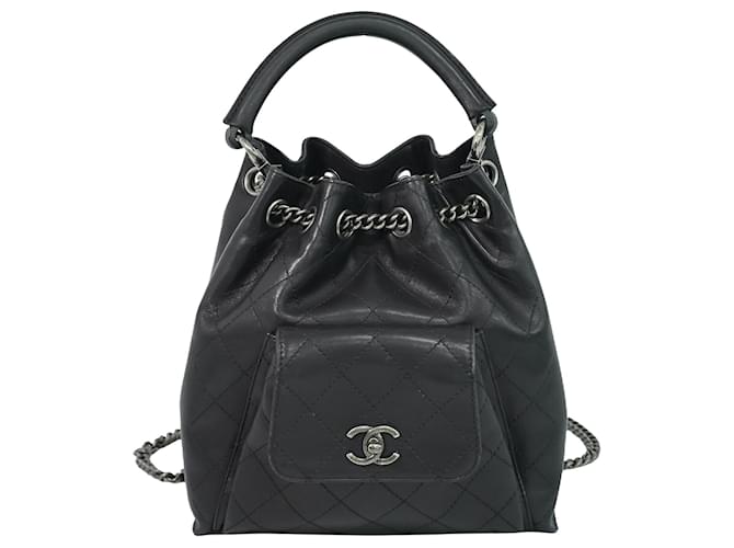 Timeless Chanel Matelassé Black Leather  ref.1257497