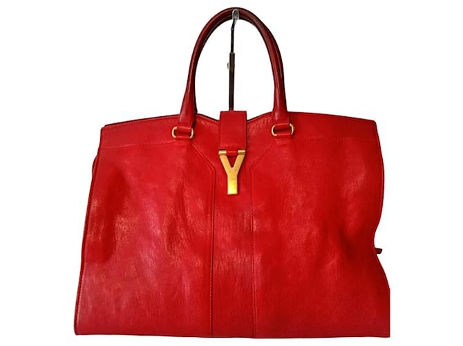 Yves Saint Laurent Saint Laurent Chyc bag Red Leather  ref.1258141