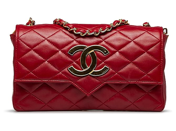 CHANEL Handbags Timeless/classique Red Linen  ref.1258285