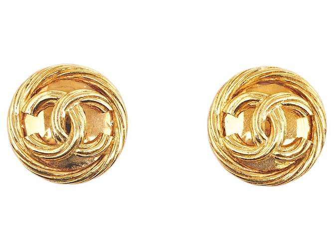Chanel earrings Golden Cloth  ref.1258303