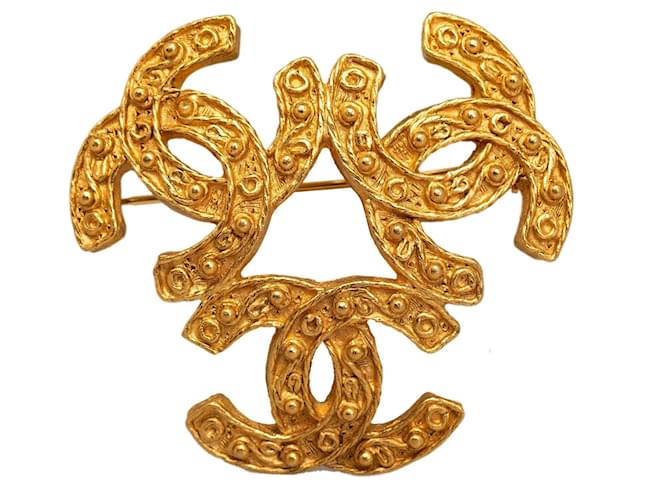 CHANEL Pins & brooches Golden Metal  ref.1258443