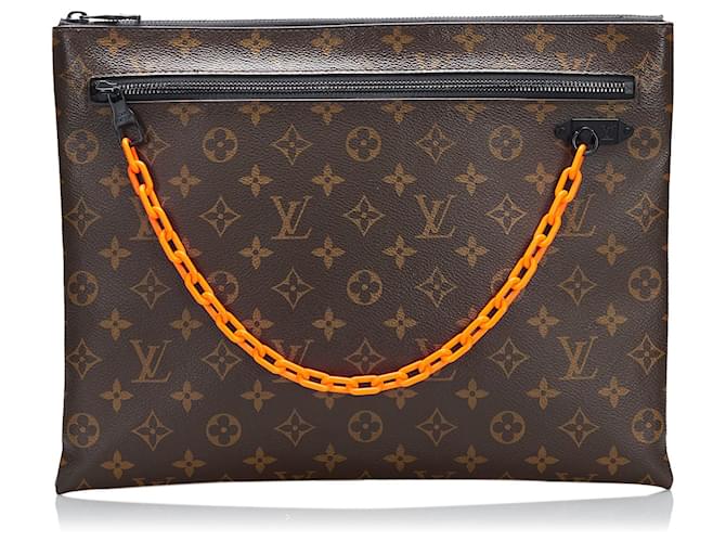 LOUIS VUITTON Clutch bags Other Brown Cloth  ref.1258478