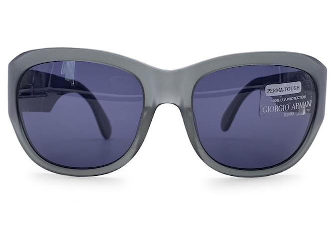 Sonnenbrille von Giorgio Armani Grau Kunststoff  ref.1258625