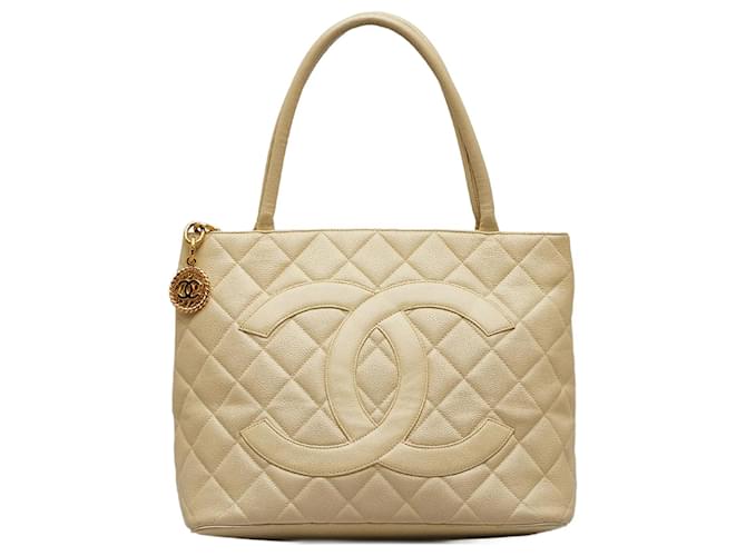 CHANEL Handbags Classic CC Shopping Brown Leather  ref.1258753
