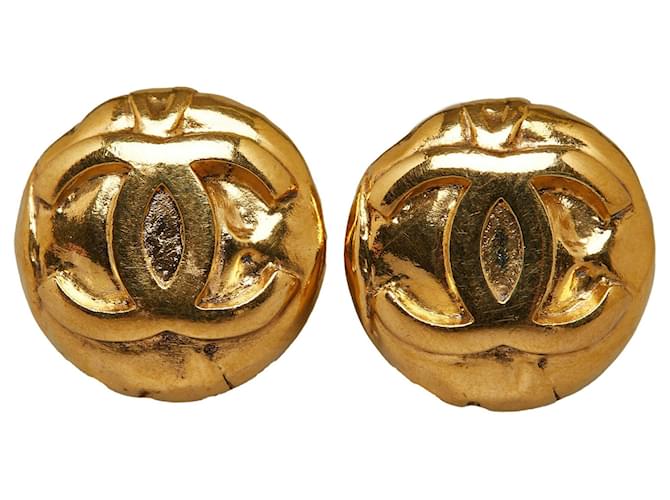 Chanel earrings Golden Metal  ref.1258760