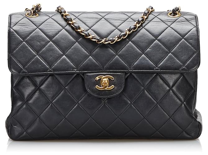 CHANEL Handbags Timeless/classique Black Leather  ref.1258796